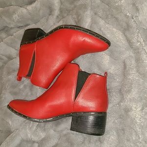 Bar III Size 5.5  Western Red Faux Leather Black Studded Edge Booties